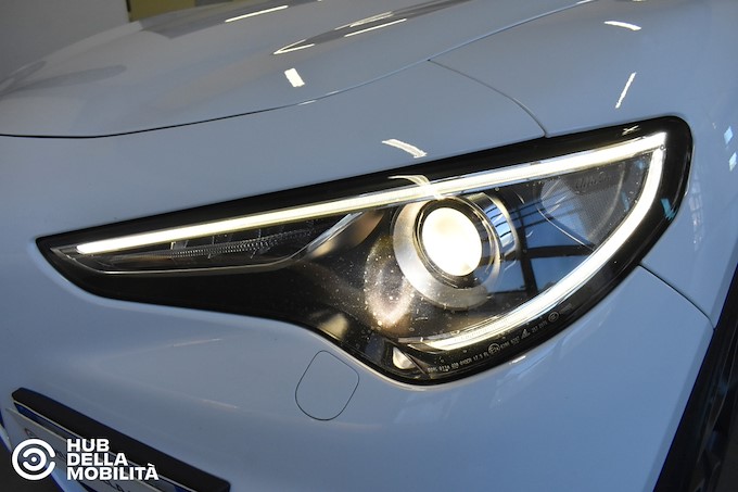 ALFA ROMEO Stelvio 2.2 Turbodiesel 210 CV AT8 Q4 Super